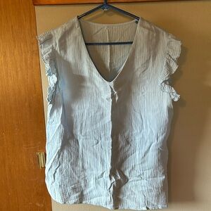 Short sleeve blouse